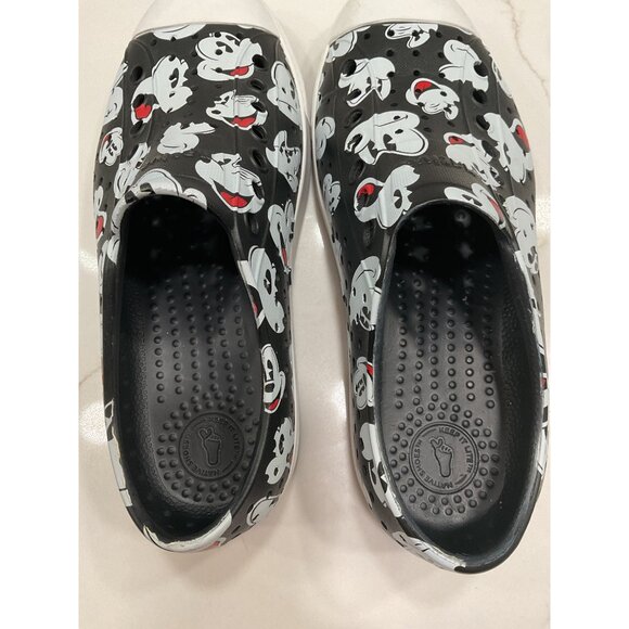 New Disney Parks Native Jefferson Mickey Mouse Black Slip On Shoes Slides Unisex - Picture 5 of 7